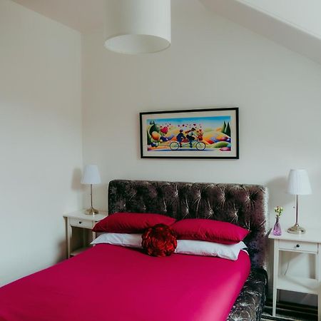 Dawn Break Guest House لارغس المظهر الخارجي الصورة
